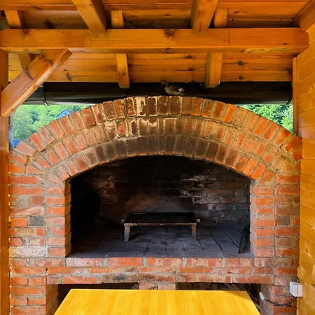 펜션 Vikendica Sa Bazenom Magnum