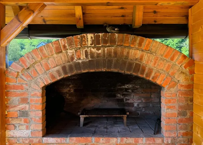 펜션 Vikendica Sa Bazenom Magnum