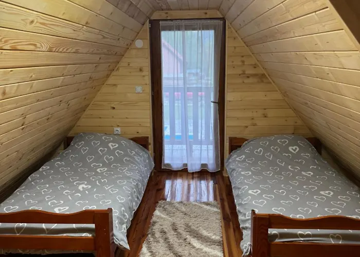 펜션 Vikendica Sa Bazenom Magnum